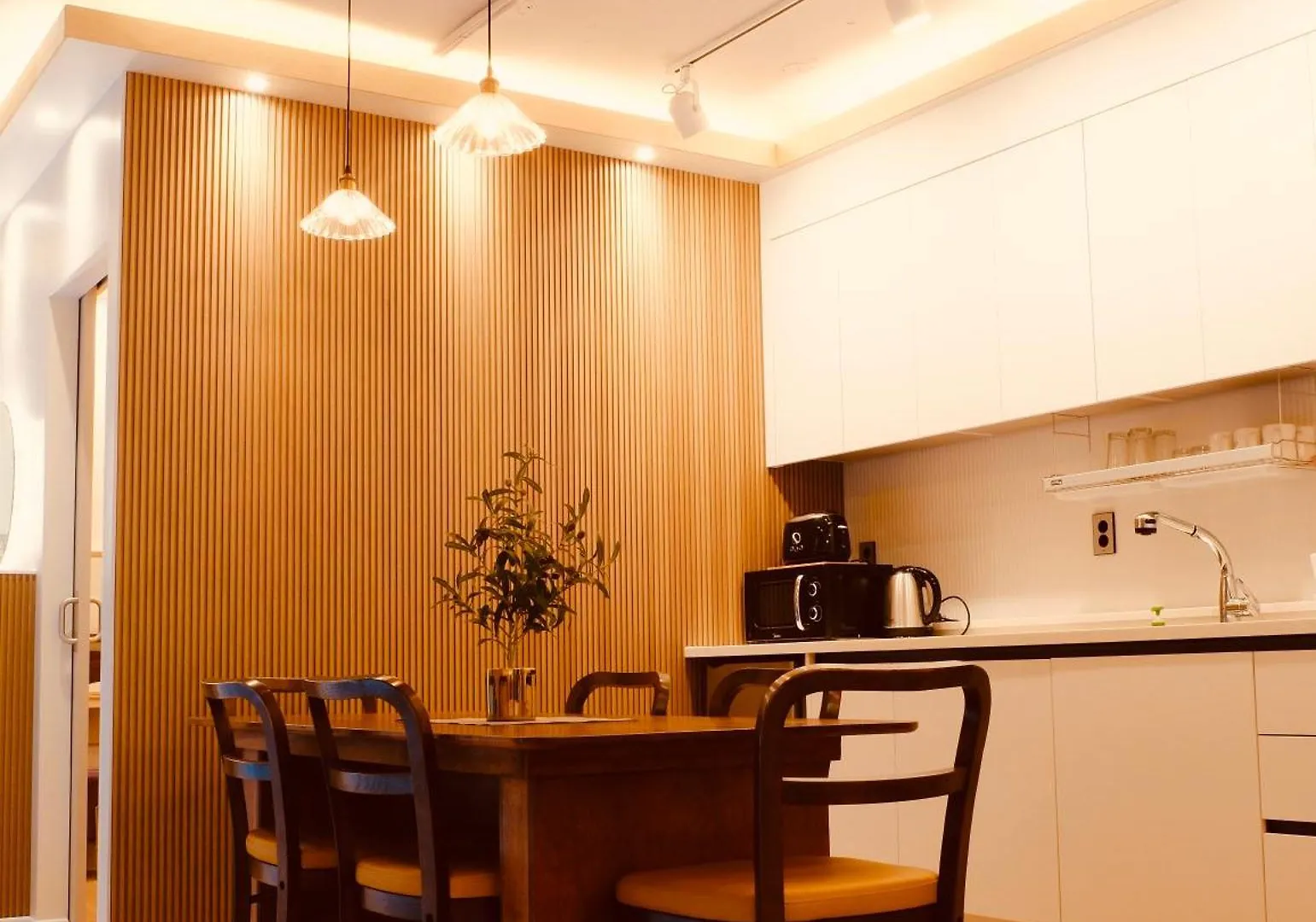 Hostel Mir Guesthouse Jeju