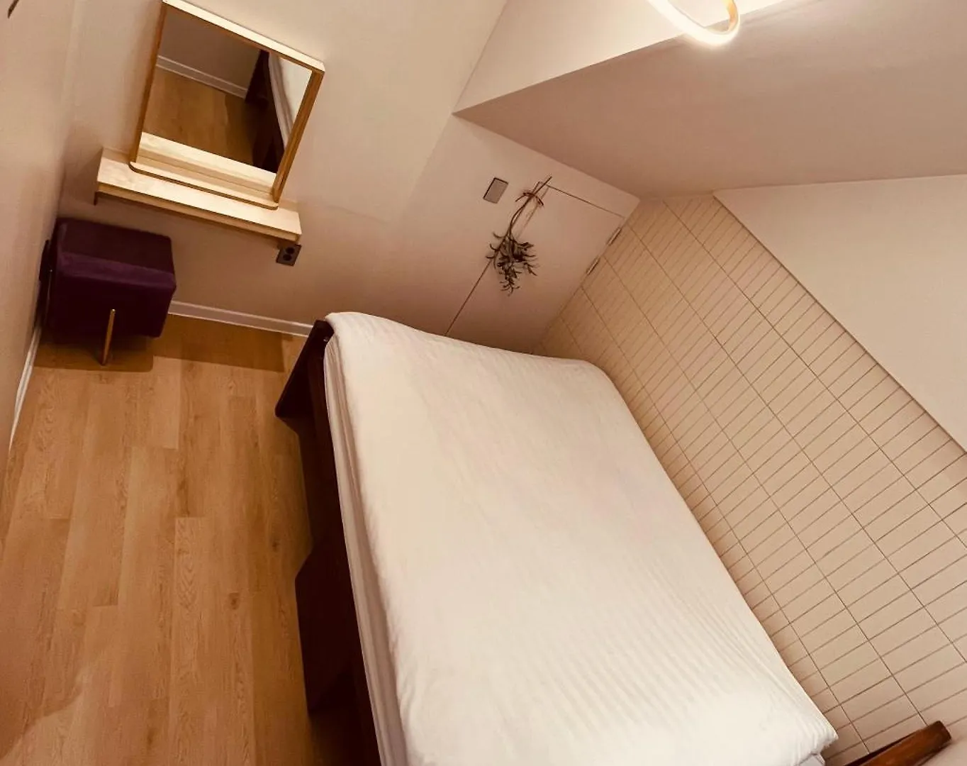 Mir Guesthouse Jeju