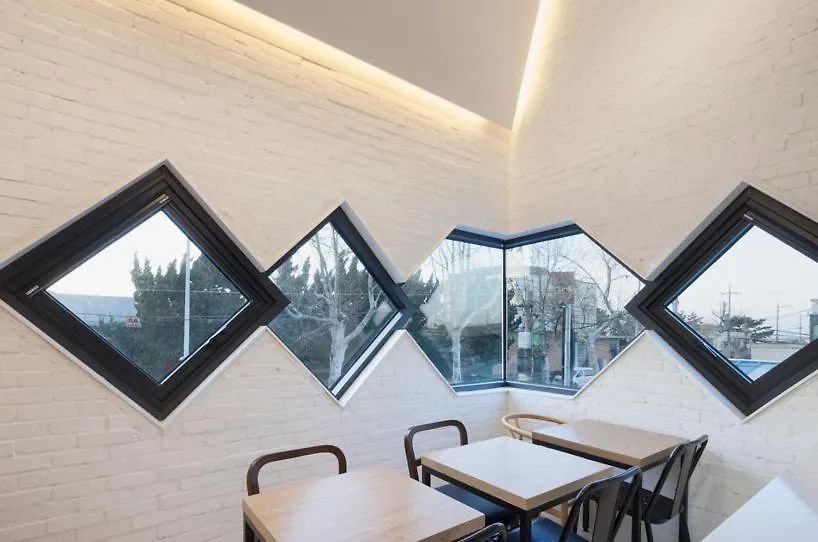 Hostel Mir Guesthouse Jeju