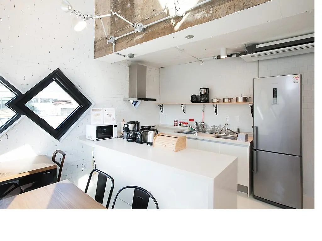 Mir Guesthouse Jeju 0*,