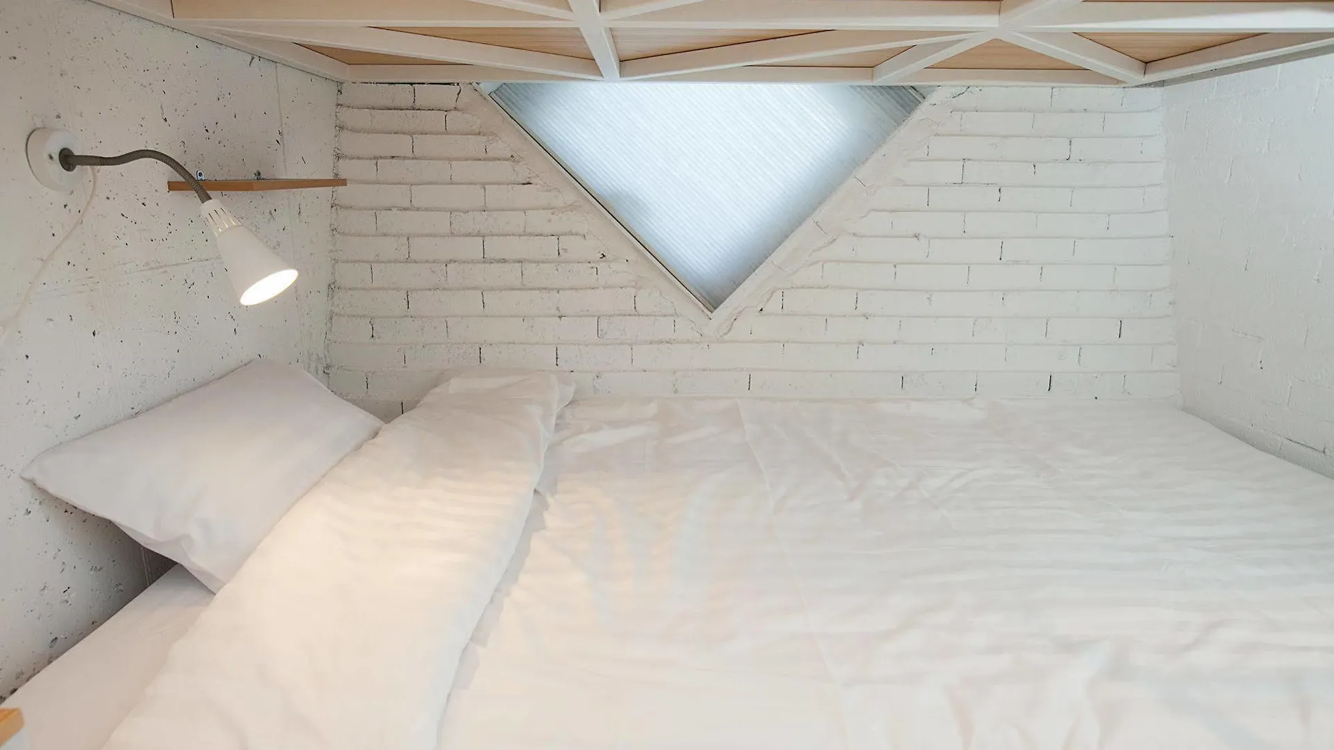Mir Guesthouse Jeju 0*,